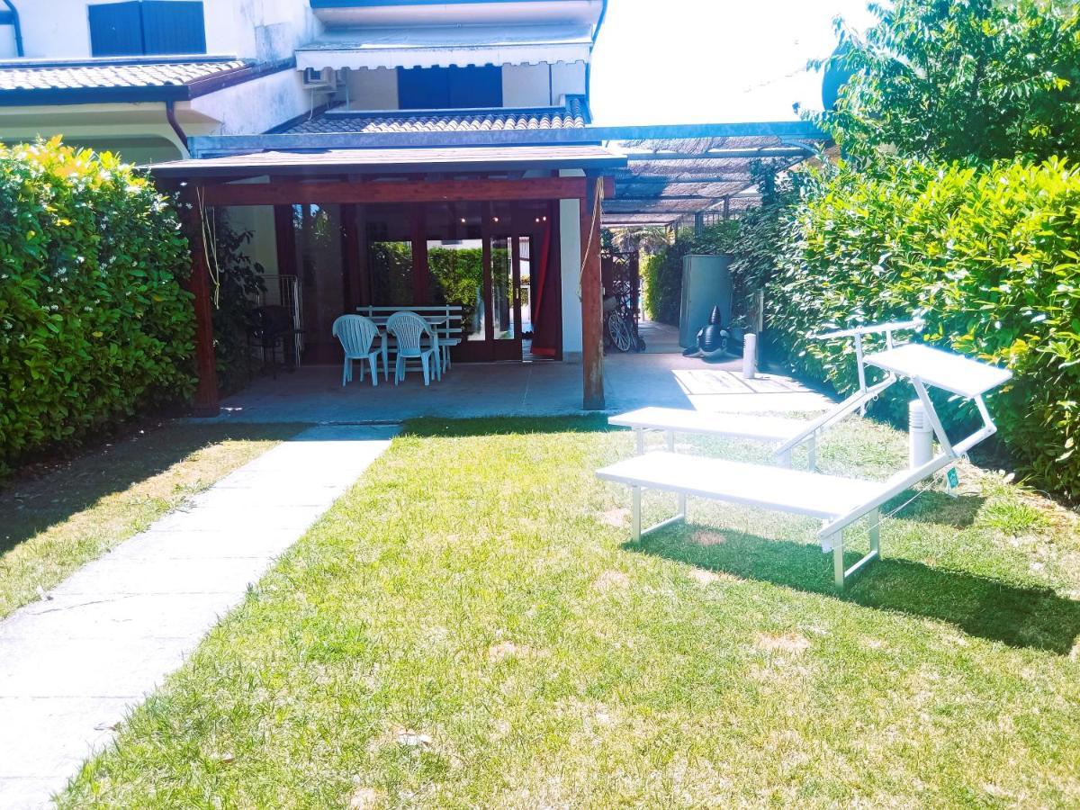 Luxury Villa Duna Verde Exterior photo
